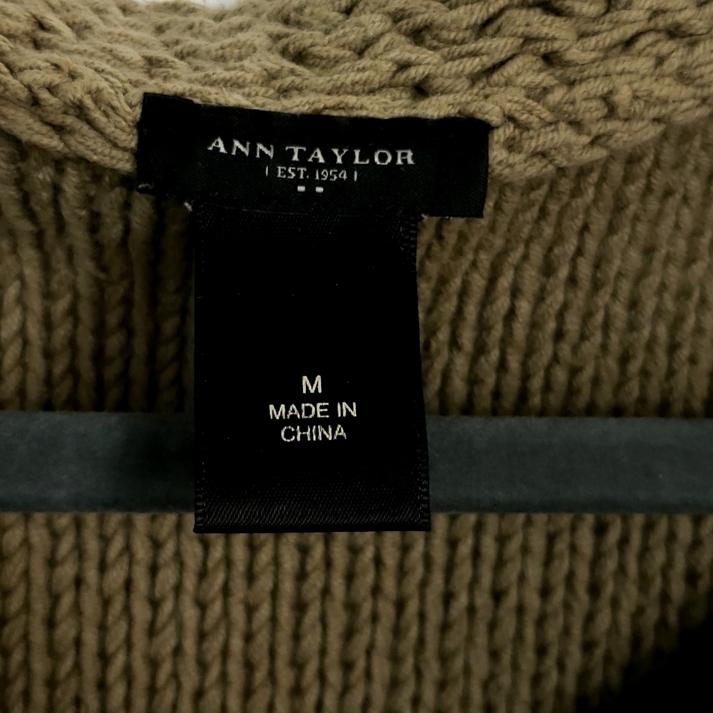 Ann Taylor Factory open front faux fur knit vest M - Picture 4 of 9